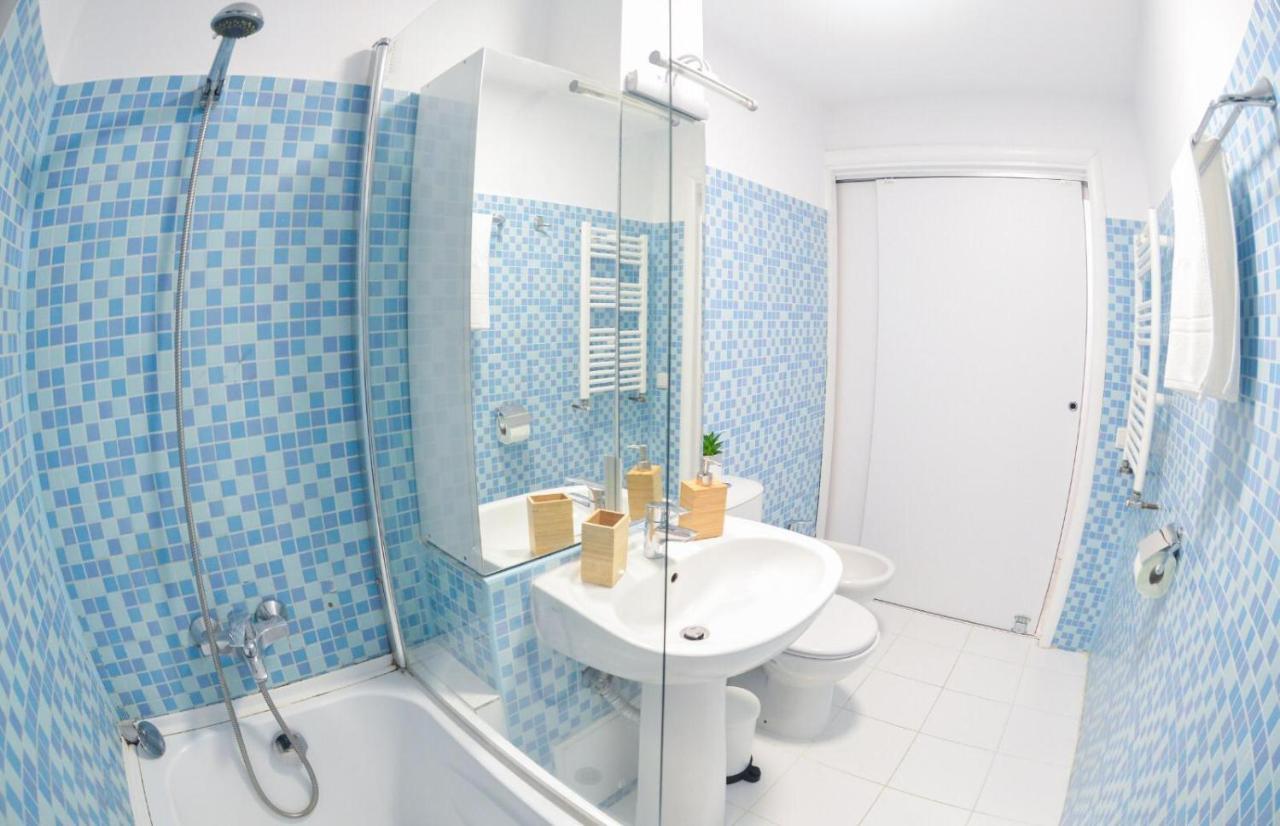 Spacious And Modern Apartment Close To Old City Bucureşti Ngoại thất bức ảnh